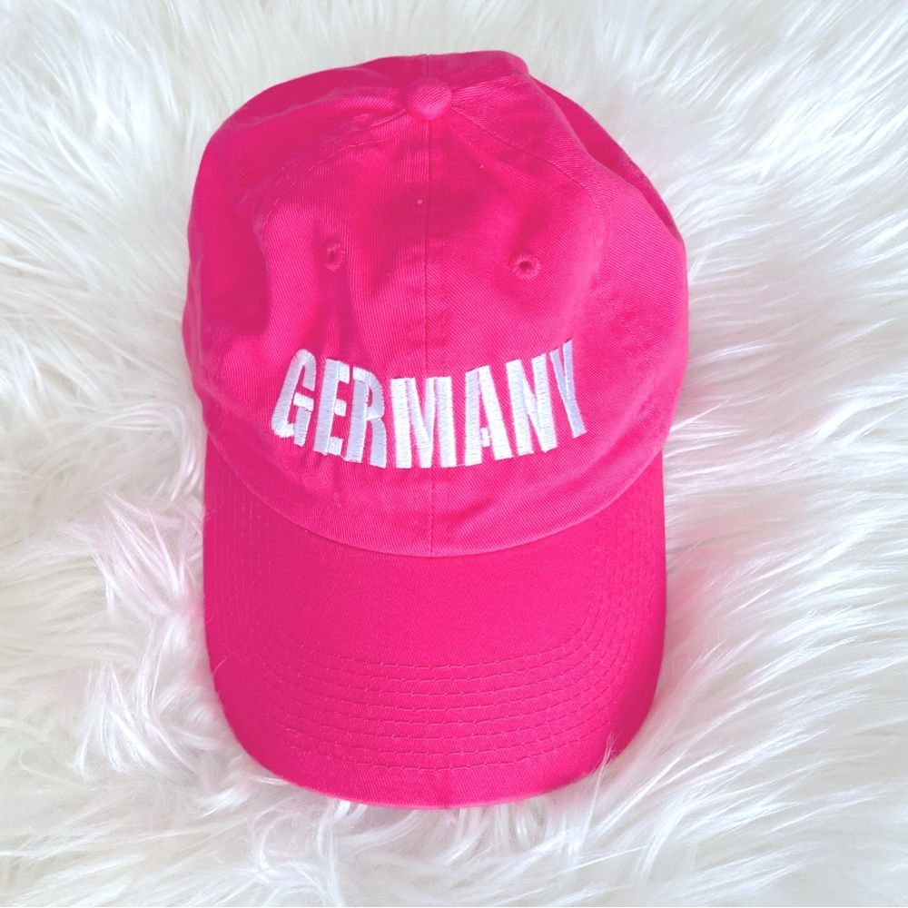 NWOT GERMANY Fuchsia Adjustable Baseball Cap - Picture 2 of 6
